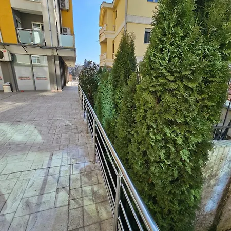 Agape Apartment Подгорица Экстерьер фото