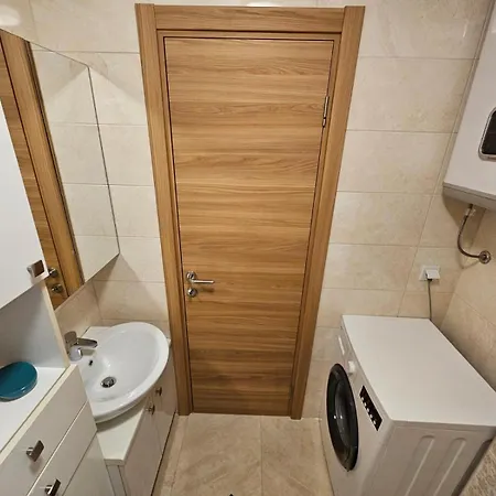 Agape Apartment Подгорица Экстерьер фото